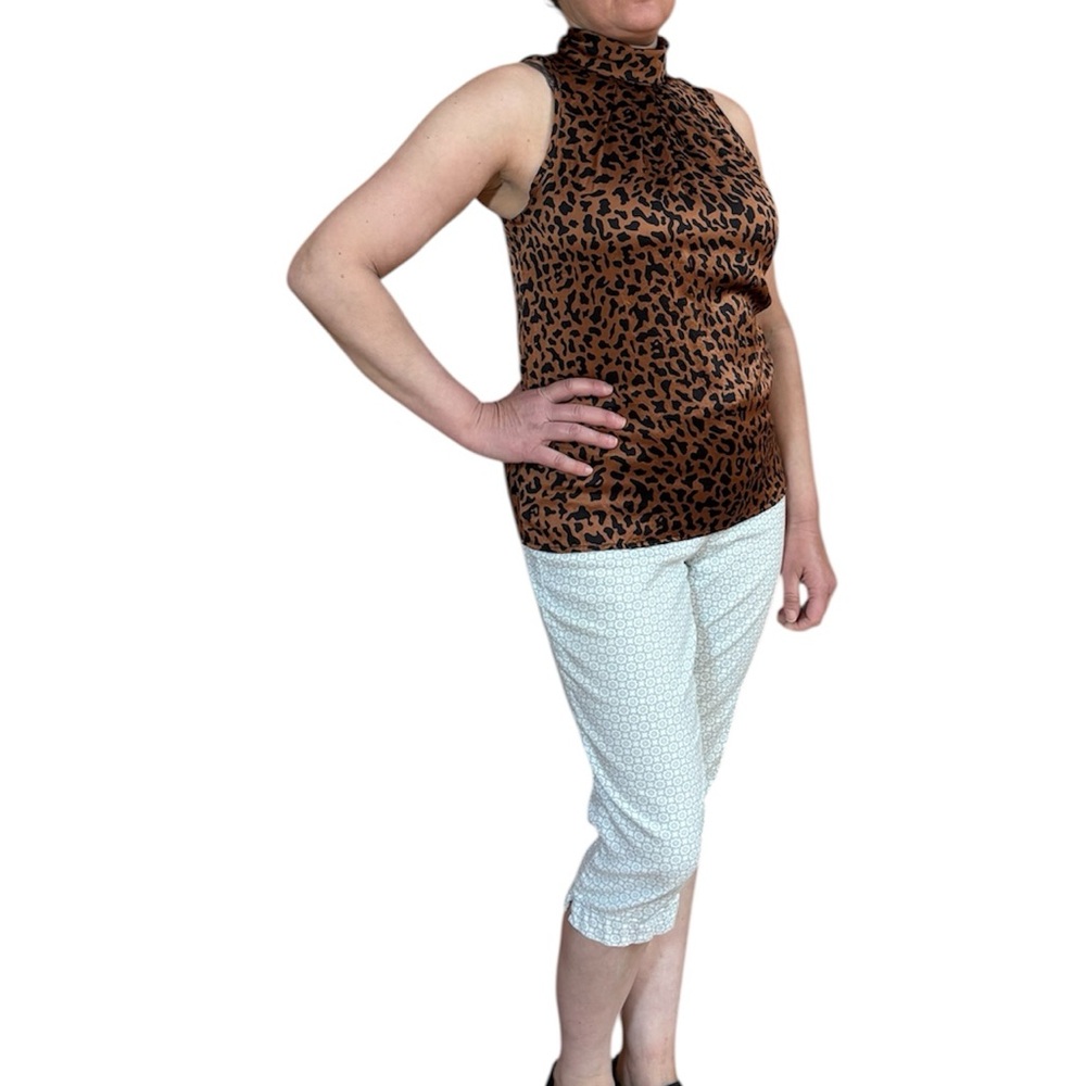 Van Tisse Silk Leopard Print Sleeveless Top